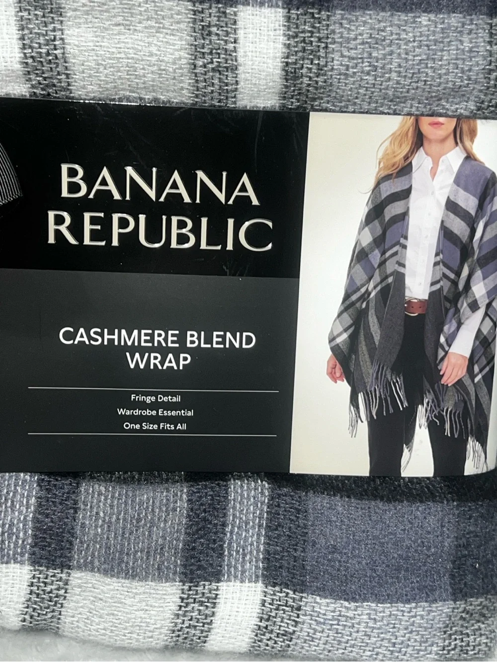 Banana Republic Cashmere Blend Plaid Wrap – NWT